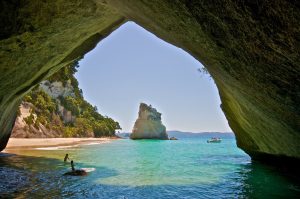 Nueva Zelanda está tan cansada del turismo que planea algo radical: cobrar 20 euros por visitar cada monumento natural
